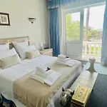 Villa Kishni, Peaceful And Luxury