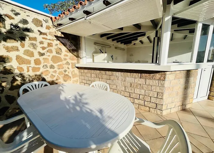 Villa Kishni, Peaceful And Luxury *