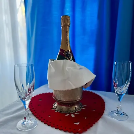 Kishni, Peaceful And Luxury 빌라