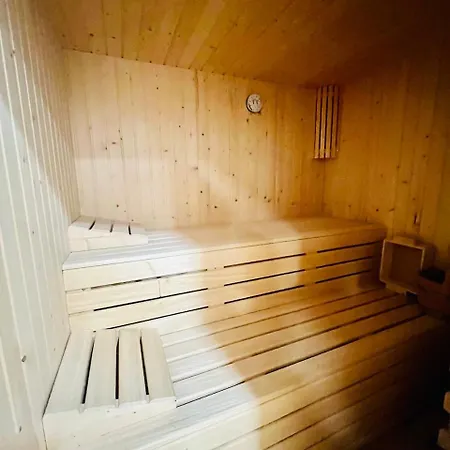 Kishni, Peaceful And Luxury *