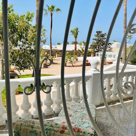 Kishni, Peaceful And Luxury 빌라