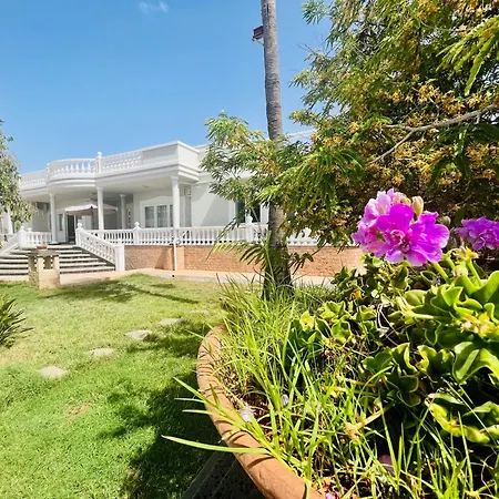 Kishni, Peaceful And Luxury