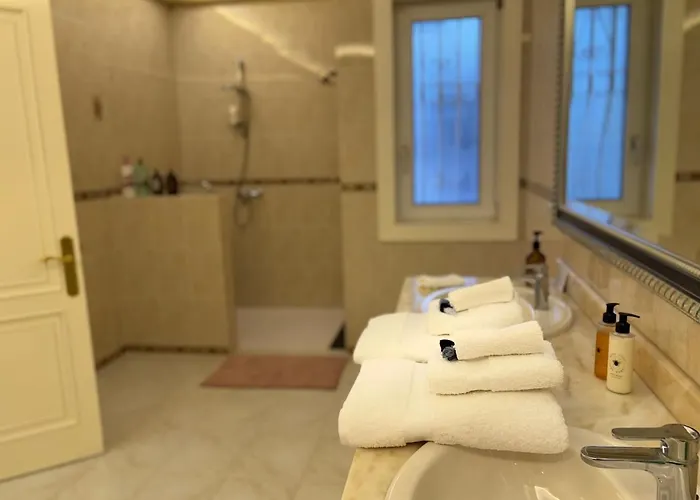 Kishni, Peaceful And Luxury * 아리시페